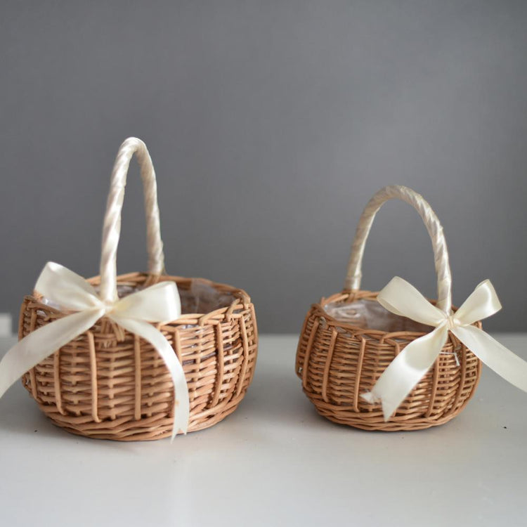 Hand - woven Wedding Flower Basket With Handle Wicker Sundries Basket Wedding Flower Girls Basket for Home Picnic Storage Basket - VELORA LABS